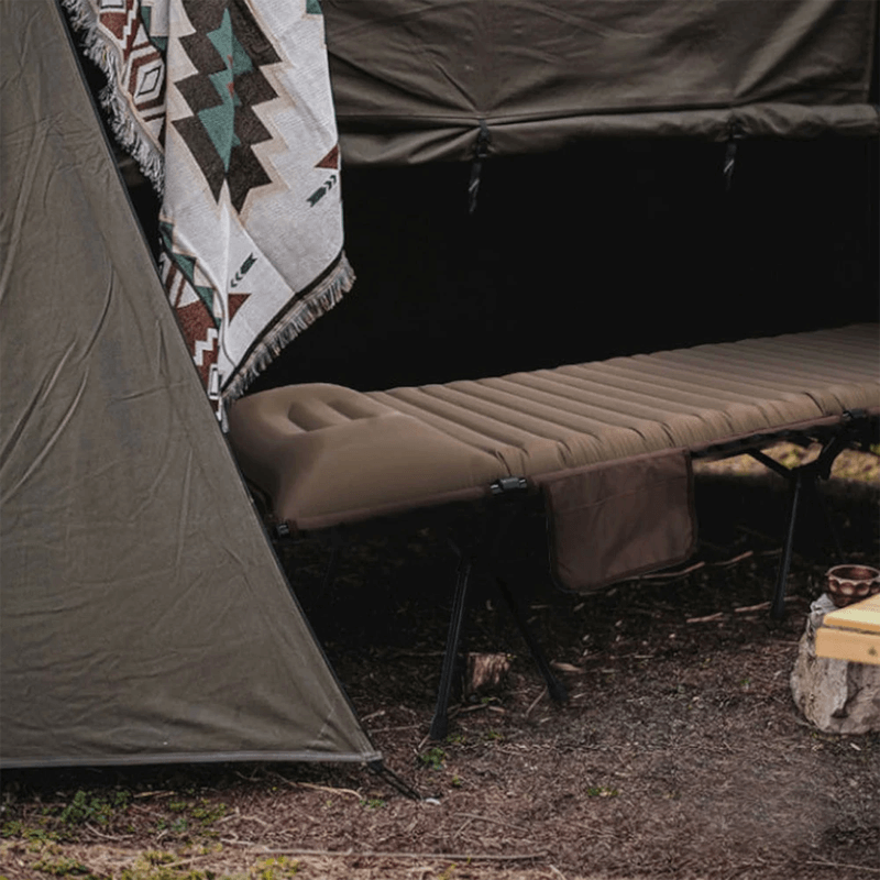 TERRANAP - Hoch aufblasbares Campingbett mit Kissen